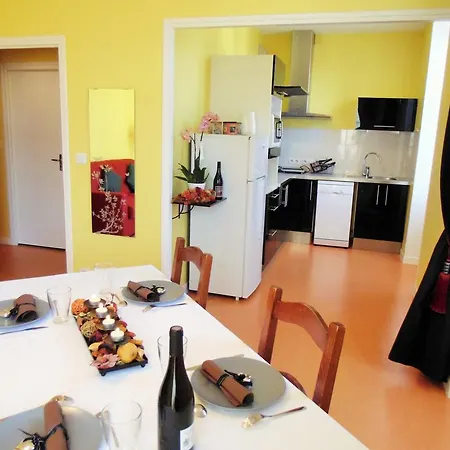 Apartment Les De La Fontaine Jullié